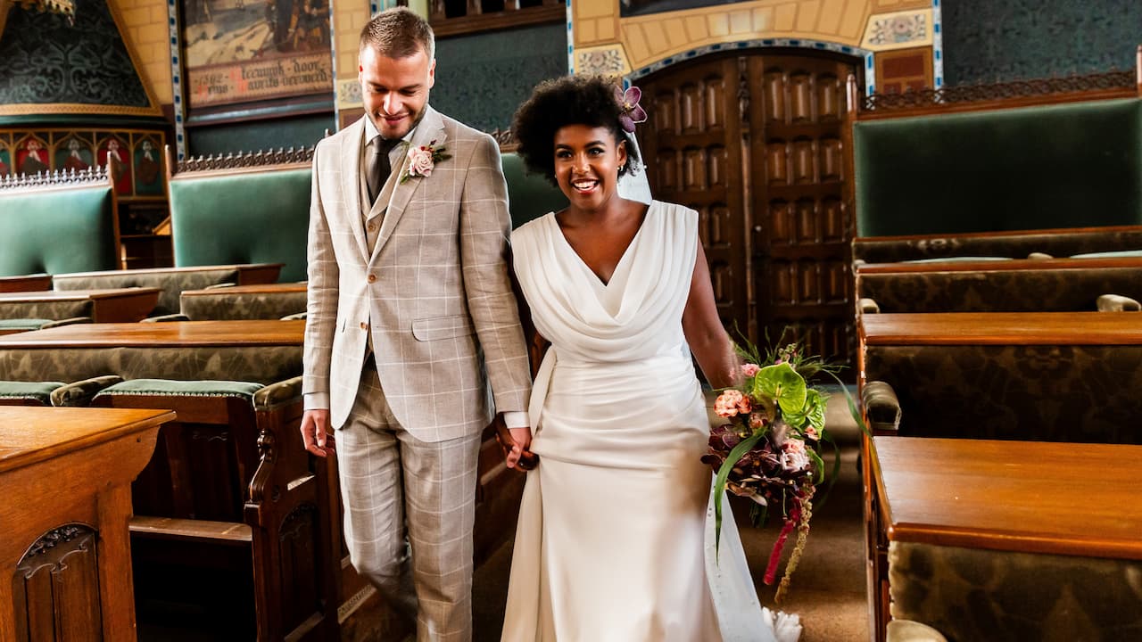 Bruiloft Winand & Sela, Winand en Sela naar het altaar in de Statenzaal